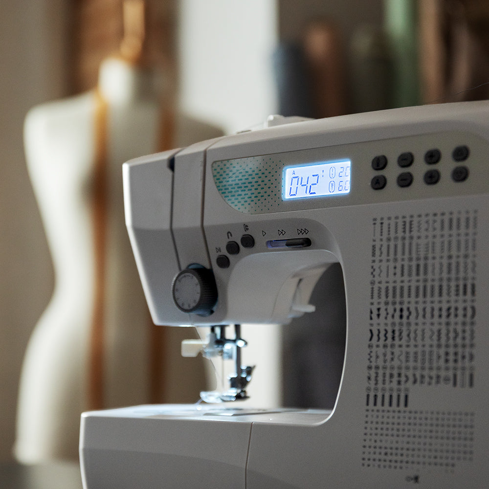 Cecotec BelleCouture 21500 Máquina de Coser