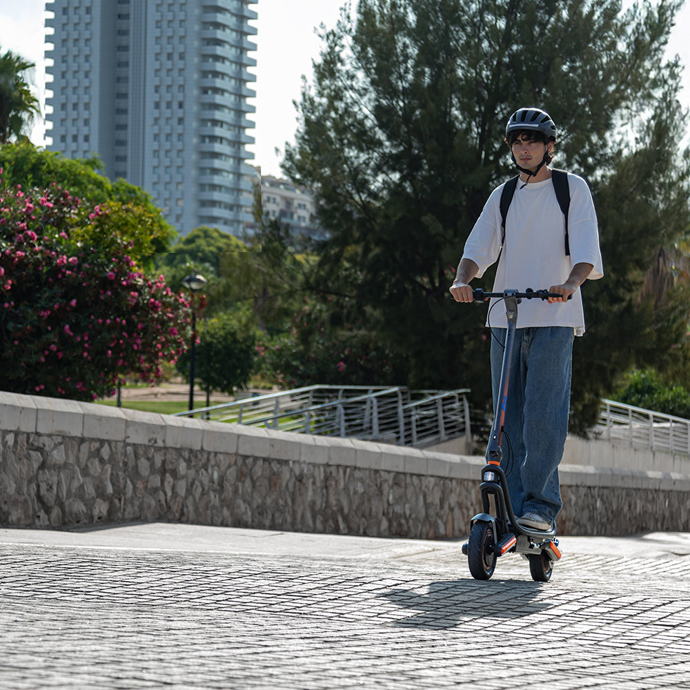 Cecotec Bongo GS65 2x2 XXL Connected Patinete Eléctrico 1000 W Máx Conducción Cómoda Base Ultrawide