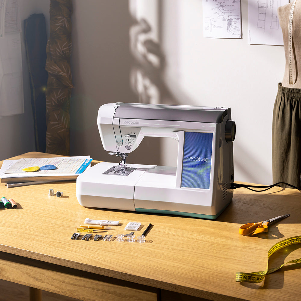 Cecotec BelleCouture 36000 Máquina de Coser con Pantalla Táctil de 7 Pulgadas Multilingüe y 360 Puntadas